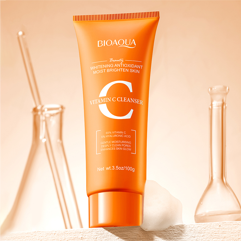 BIOAQUA Vitamine C Gezichtsrei - Skincare Bioaqua recensie en prijs